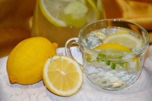 Напиток с лимоном и огурцом для похудения